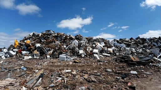 scrapyard-2441432__340